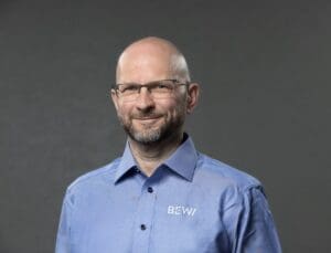 تارا نوملاند